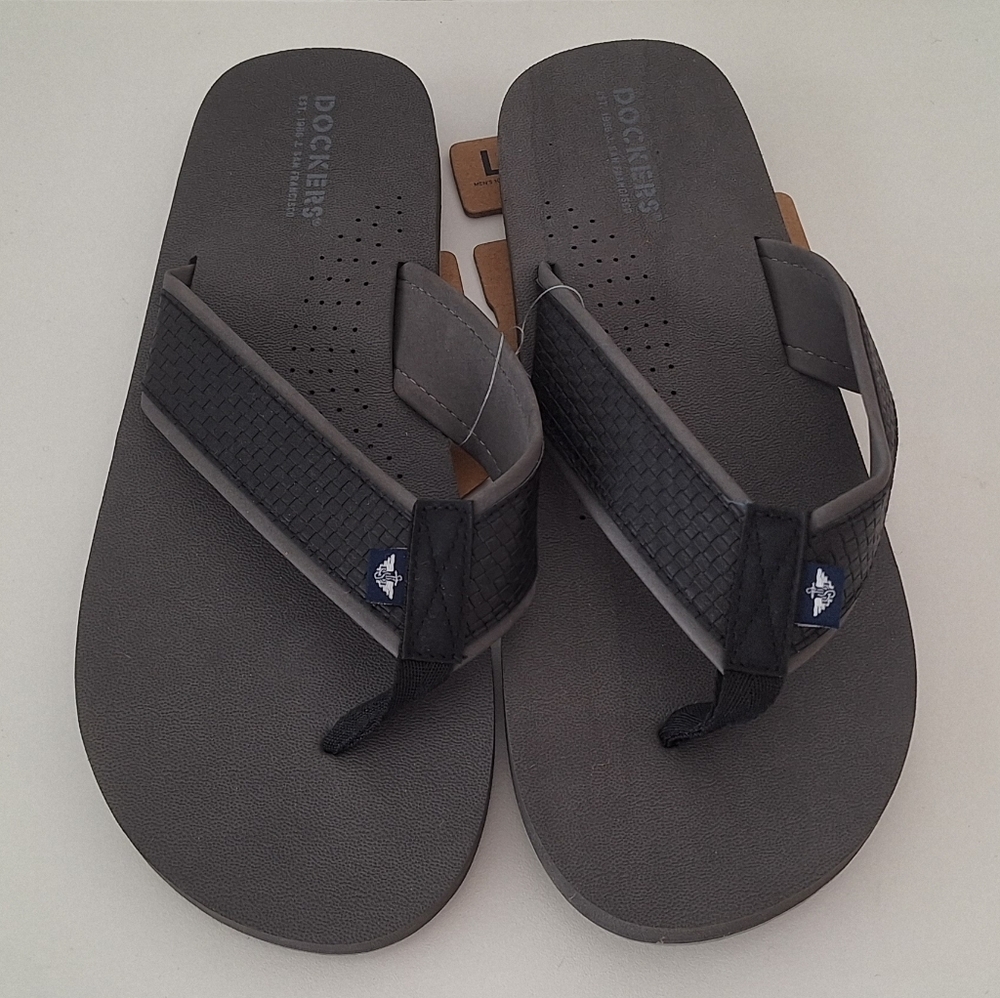Dockers men's sandals NWT